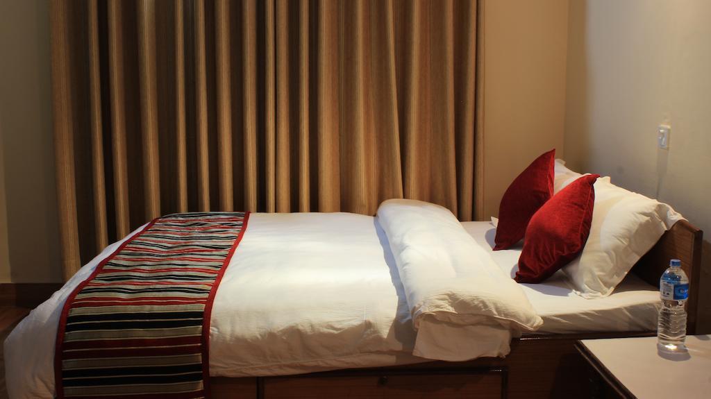 Unique Wild Resort Sauraha Værelse billede